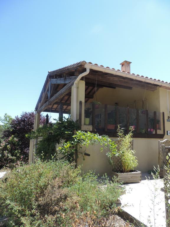 Les Deux Lions Alairac Exterior foto